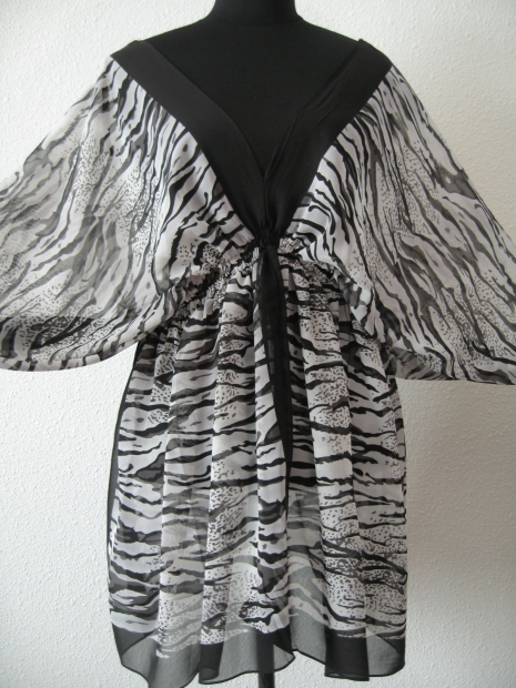 Bluse mit Zebradruck