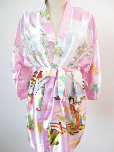 Japanischer Kimono dunkel hellrosa