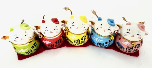 Glückskatze Maneki-Neko Figuren – 5er-Set
