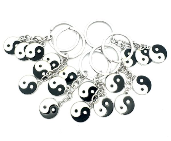 Großhandel 3-in-1 Yin-Yang-Schlüsselanhänger aus Metall (6 Stück)
