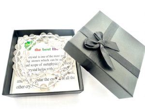 Großhandel – 8 mm Bergkristall-Perlenkette (mit box)