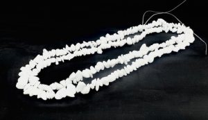 Großhandel Dünne Weiß Marmer-Edelstein-Chips