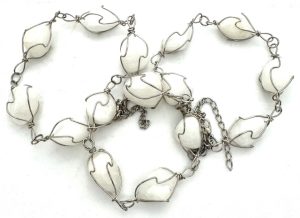 Großhandel Poliertes Edelstein-Armband Drahtgewickelt – Milky Quartz