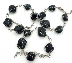 Großhandel Poliertes Edelstein-Armband Drahtgewickelt – Onyx