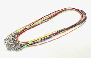 Regenbogen-Lederhalsketten, Set mit 10 Stück