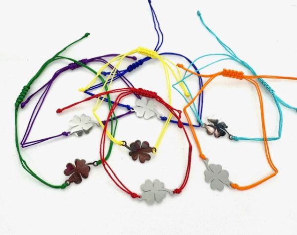 Verstellbare 7-Chakra-Klee-Armbänder