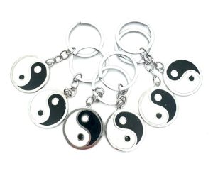 Yin-Yang-Schlüsselanhänger aus Metall (6 Stück)