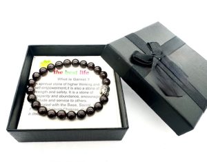 8mm Buddha Granat Armband – Geschenkbox Inklusive