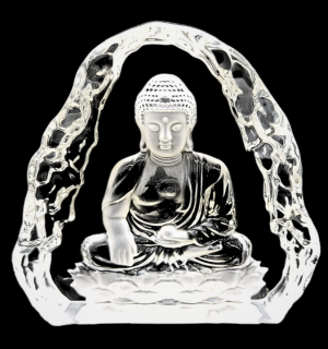 Flacher, sitzender Buddha aus Kristallglas – 16 cm