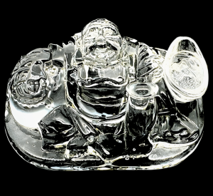 Kristall-Buddha mit Goldnugget - 7.5 cm