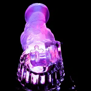 Kristallstatue Jesus mit Bibel